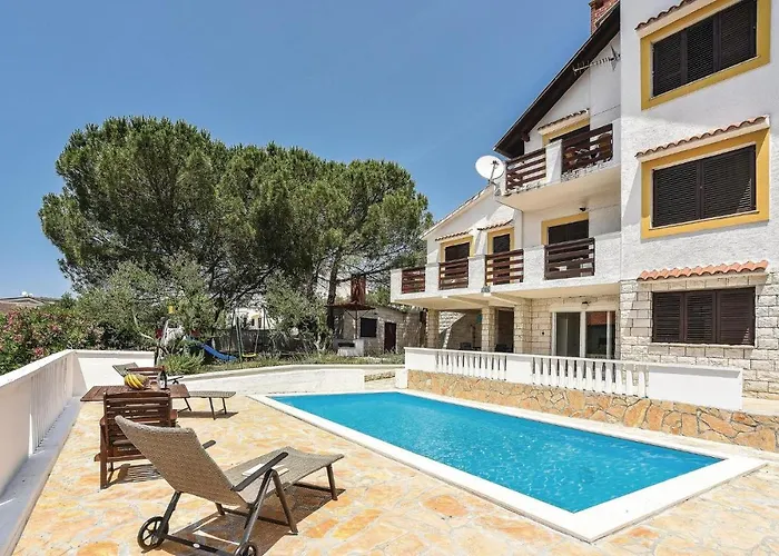Apartamento One-bedroom In Svpetar Sveti Petar (Zadar)