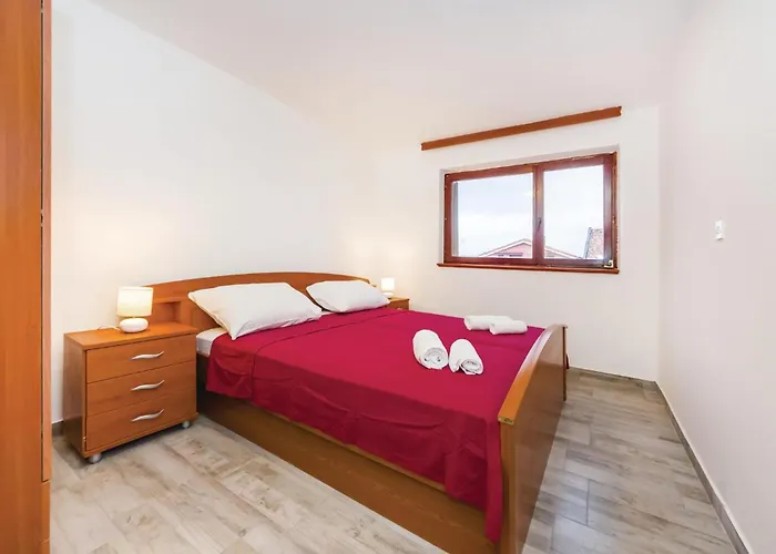 One-bedroom In Svpetar Appartement